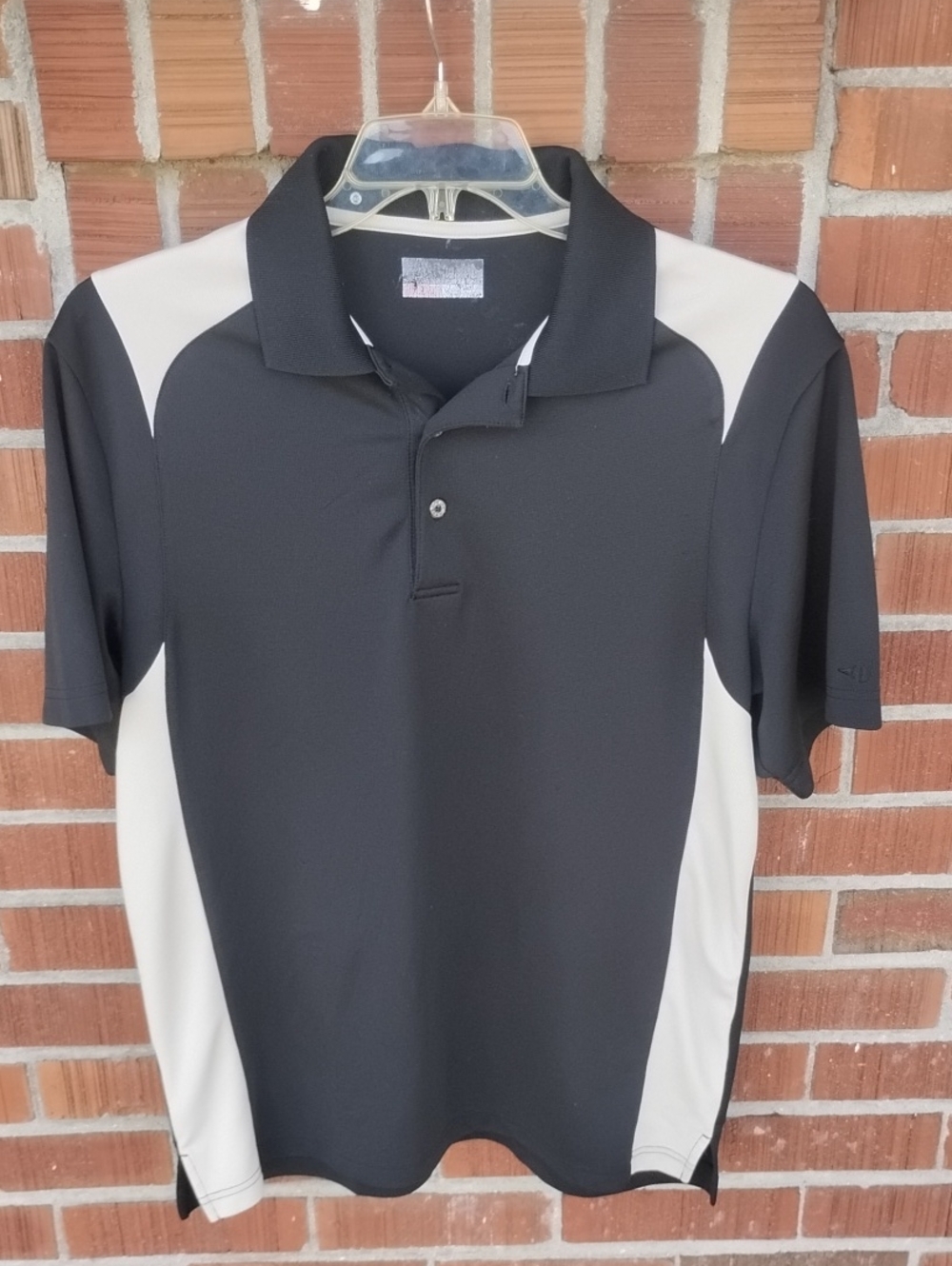 Men's Black and White Short-Sleeve Performance Polo Shirt